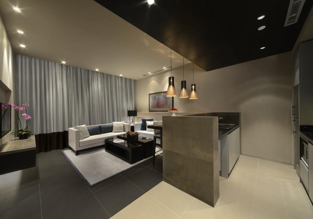 Suite con 2 Camere da Letto e Balcone